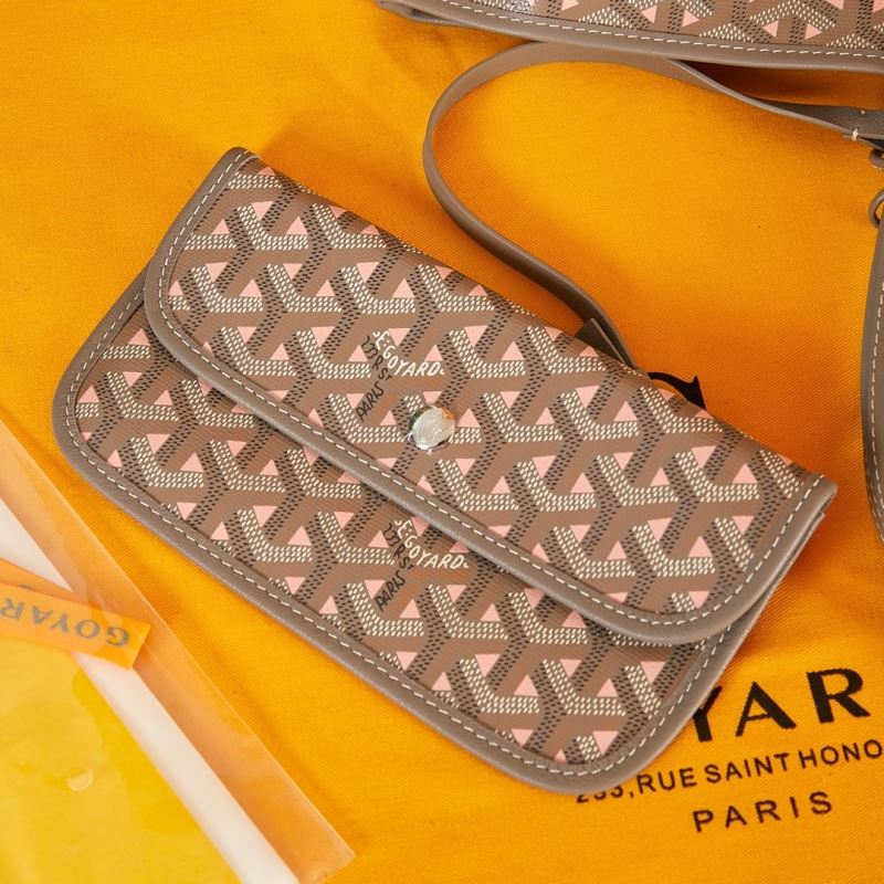 Goyard Shopping Bags